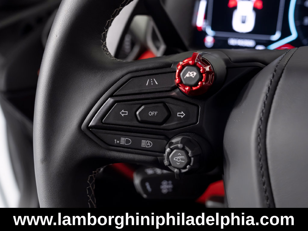 Used 2026 Lamborghini Revuelto AWD/4WD image 23