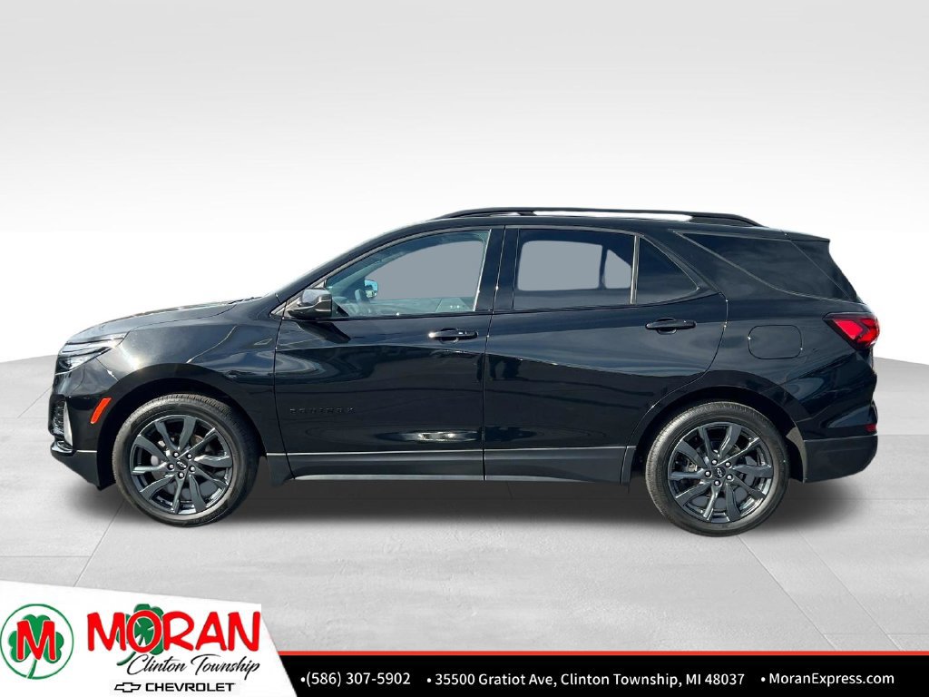 Used 2023 Chevrolet Equinox RS FWD image 3
