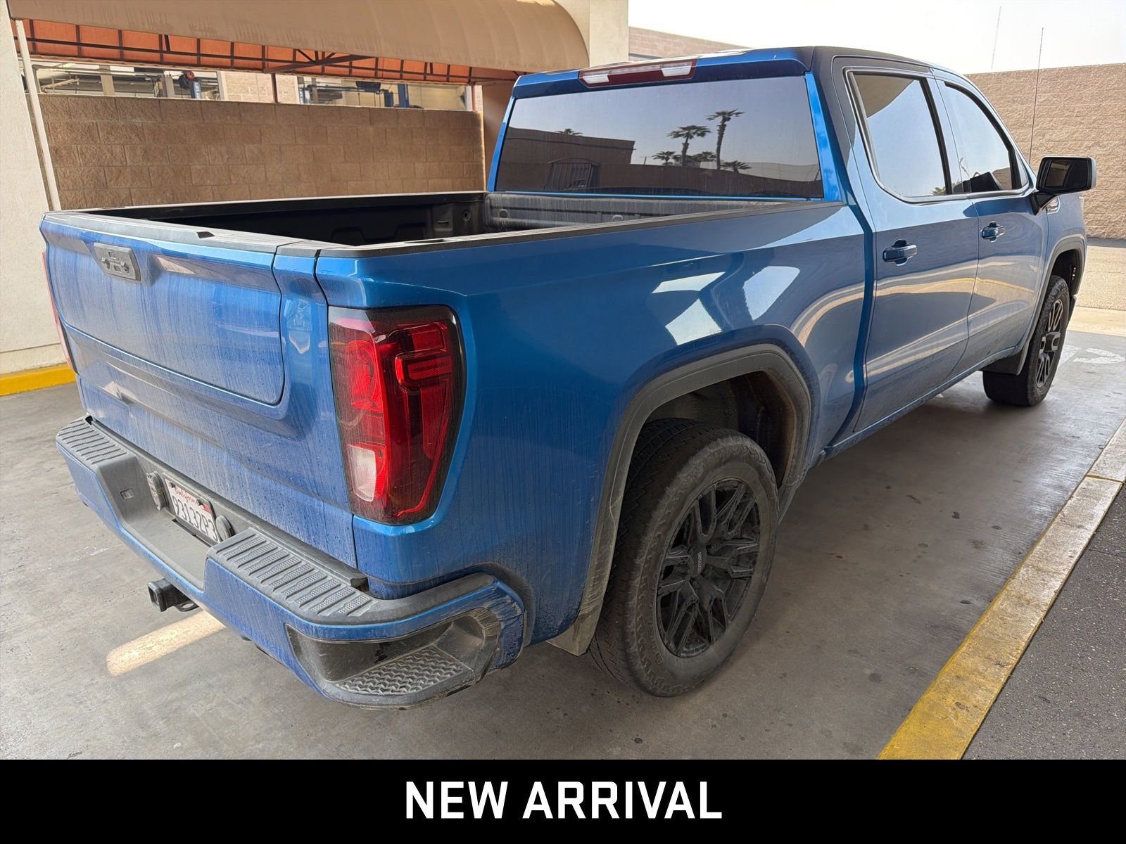 Used 2022 GMC Sierra 1500 Elevation w/ X31 Off-Road Package image 4