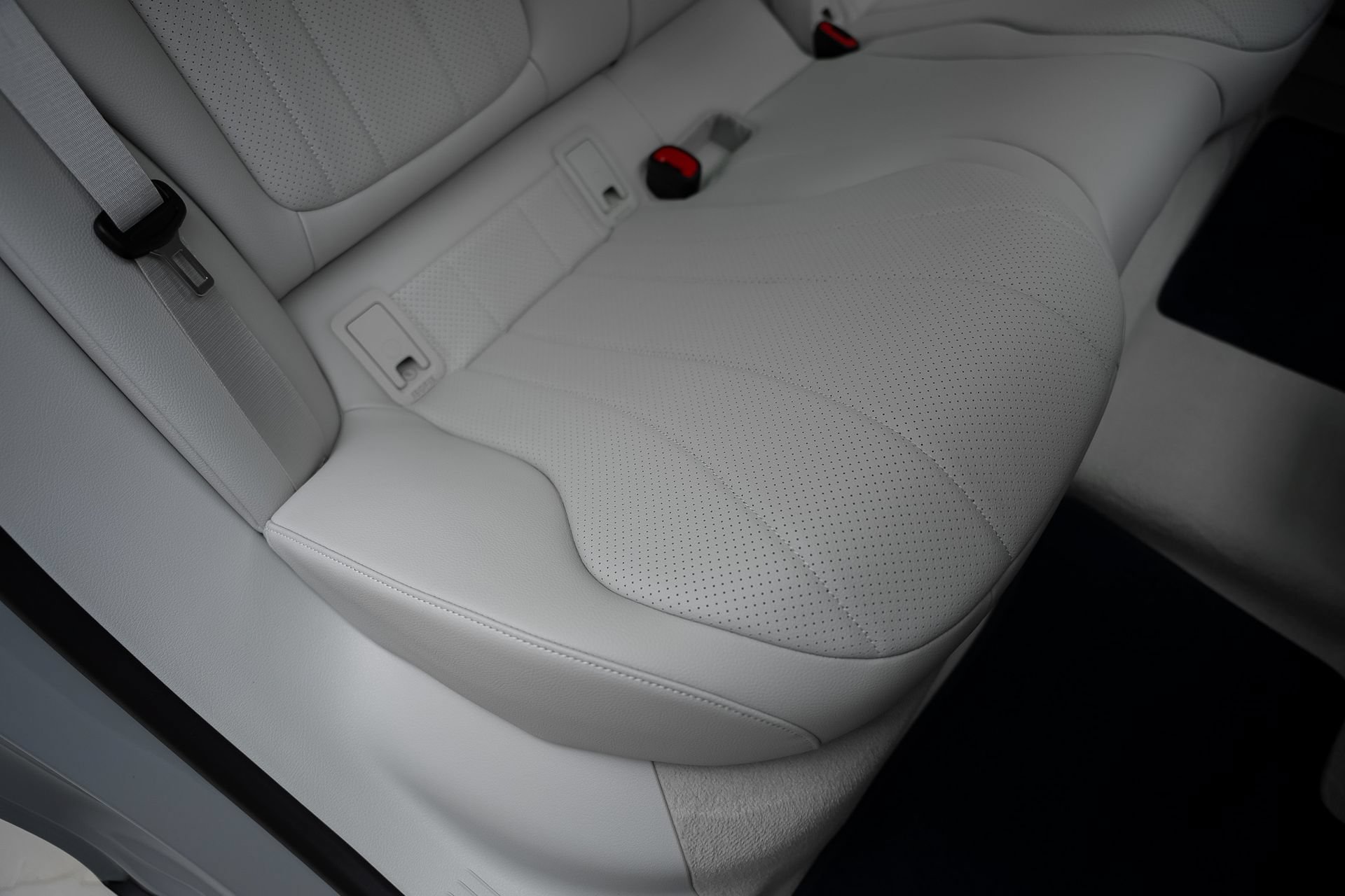 Used 2024 Mercedes-Benz EQE 350+ Sedan image 63