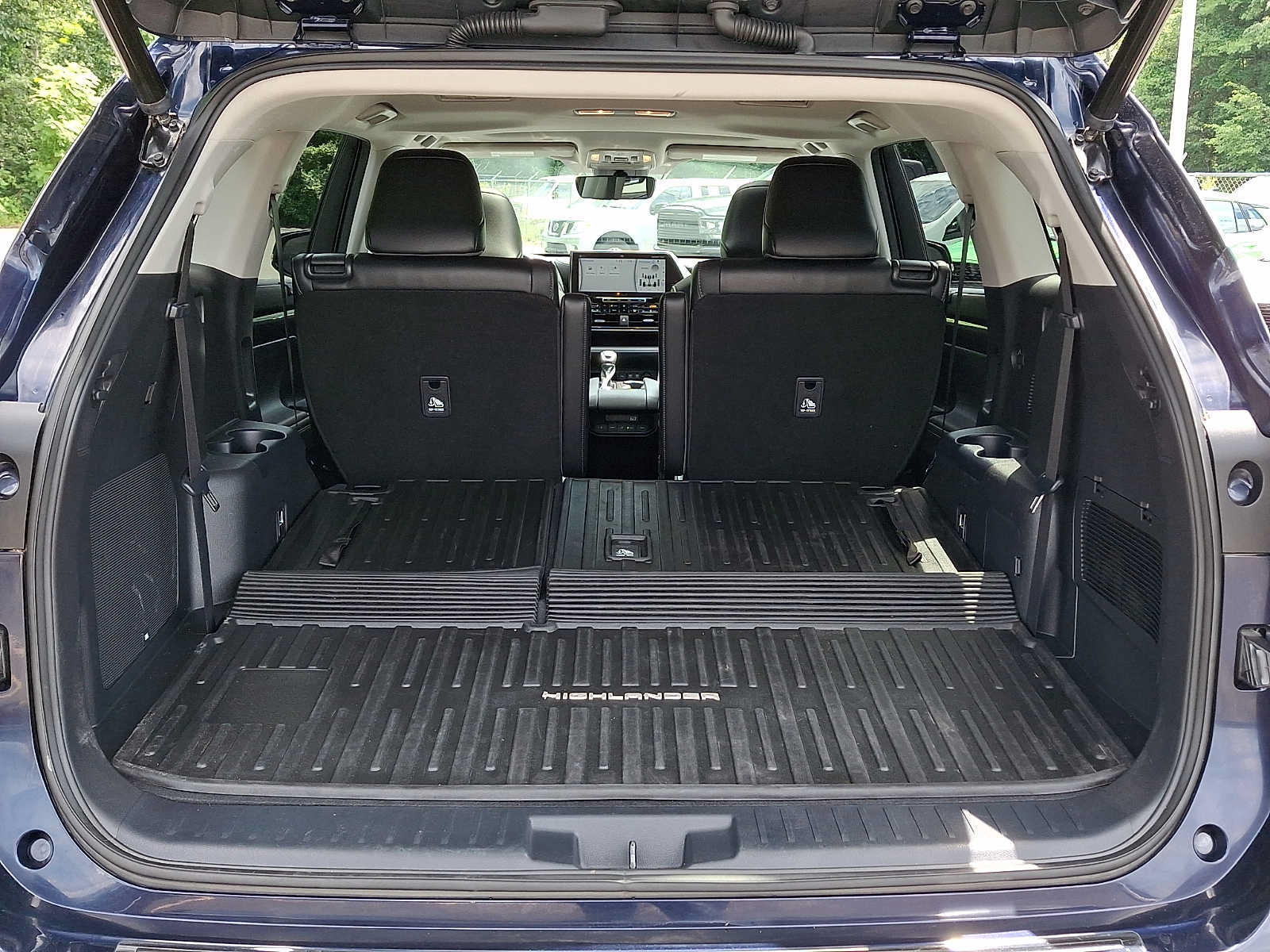 Used 2021 Toyota Highlander Limited AWD/4WD image 33
