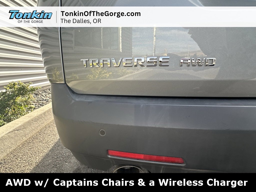 Used 2023 Chevrolet Traverse LT image 28
