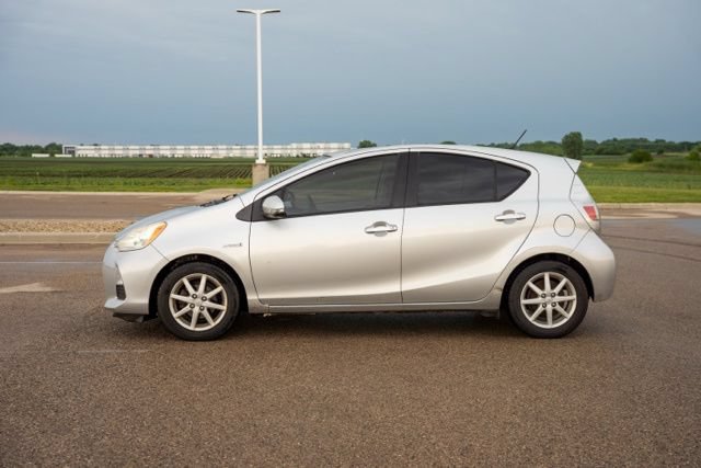 Used 2012 Toyota Prius C Three FWD image 4