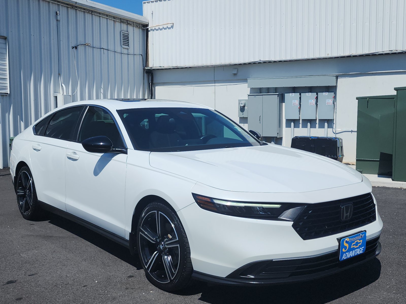 Used 2023 Honda Accord Sport image 7