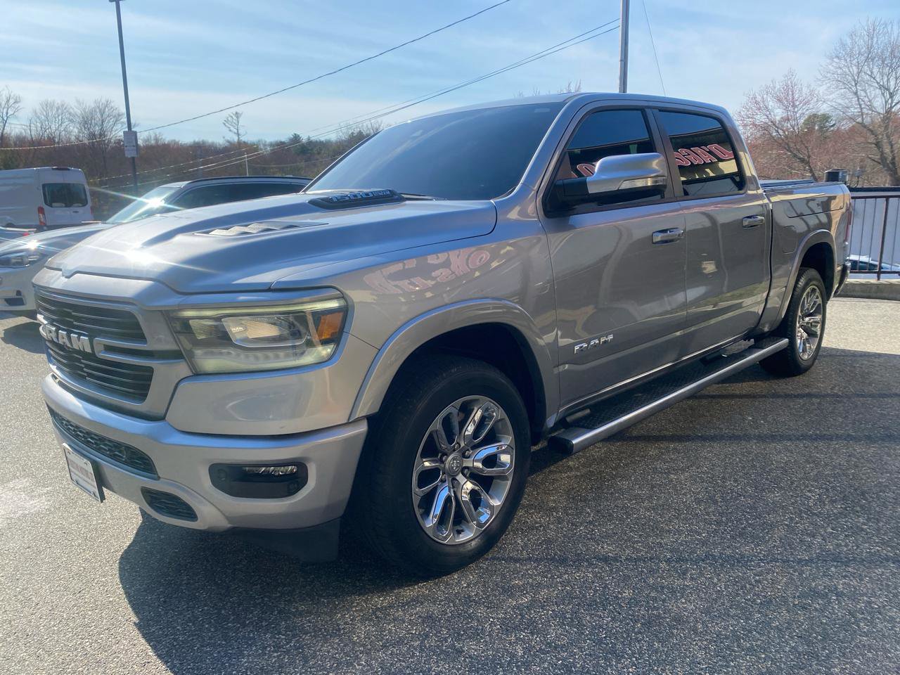 Used 2021 RAM 1500 Laramie w/ Sport Appearance Package AWD/4WD image 4