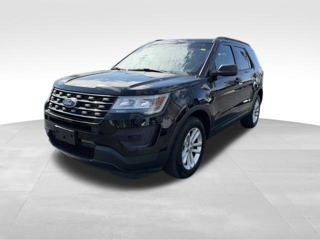Used 2017 Ford Explorer 4WD image 3
