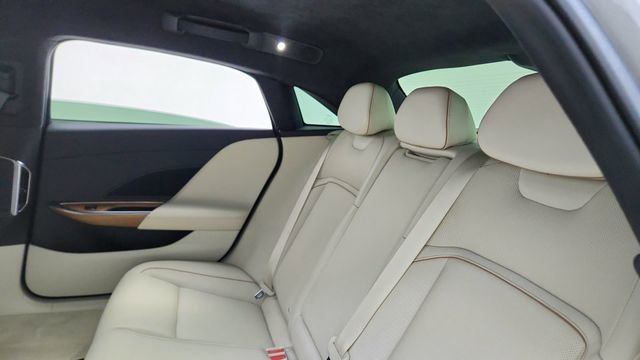 Used 2023 Lucid Air Touring AWD/4WD image 29