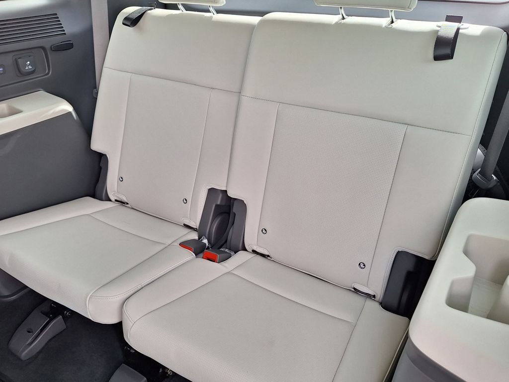 New 2025 Hyundai Santa Fe Calligraphy image 13