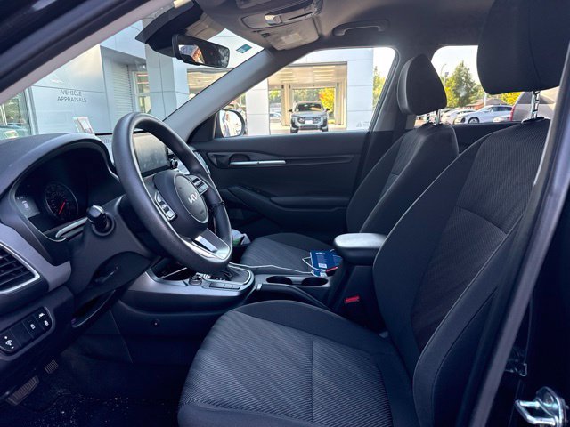 Used 2023 Kia Seltos LX AWD/4WD image 7