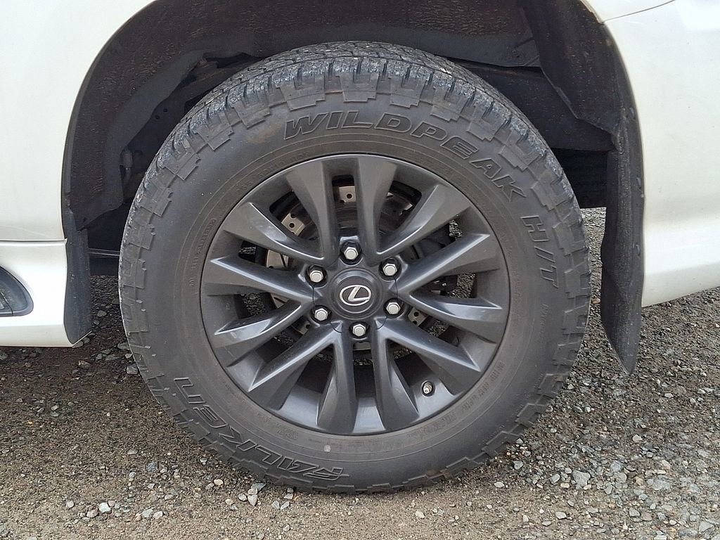 Used 2020 Lexus GX 460 Premium AWD/4WD image 31