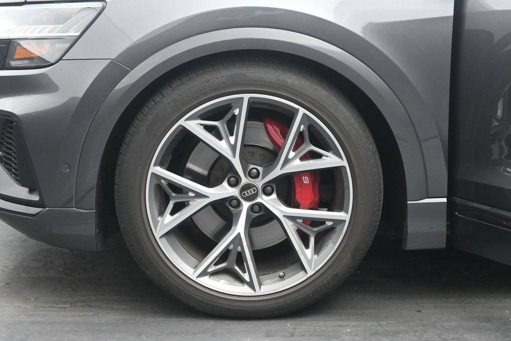 Used 2023 Audi SQ8 Prestige AWD/4WD image 30