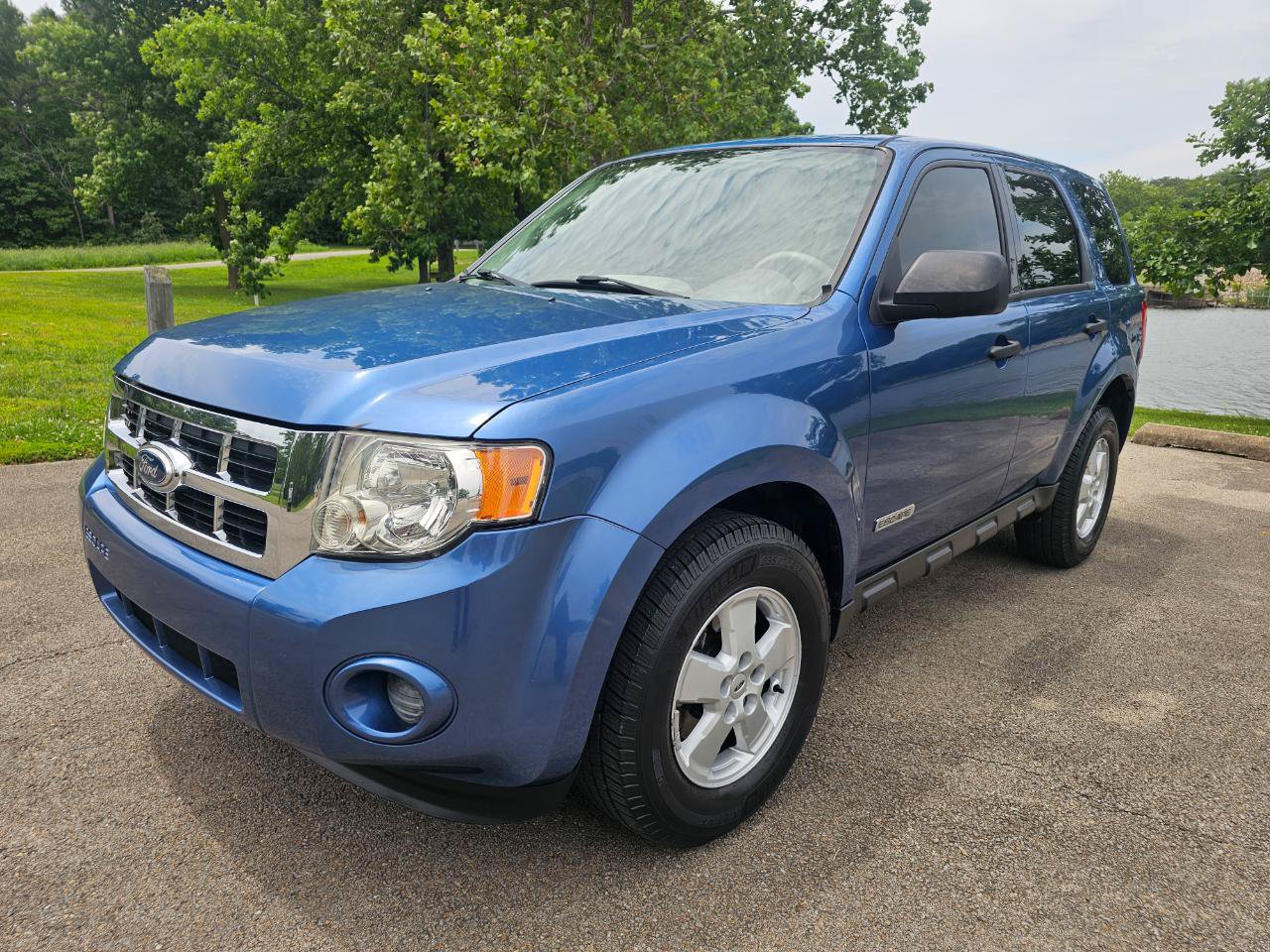 Used 2010 Ford Escape XLS FWD image 11