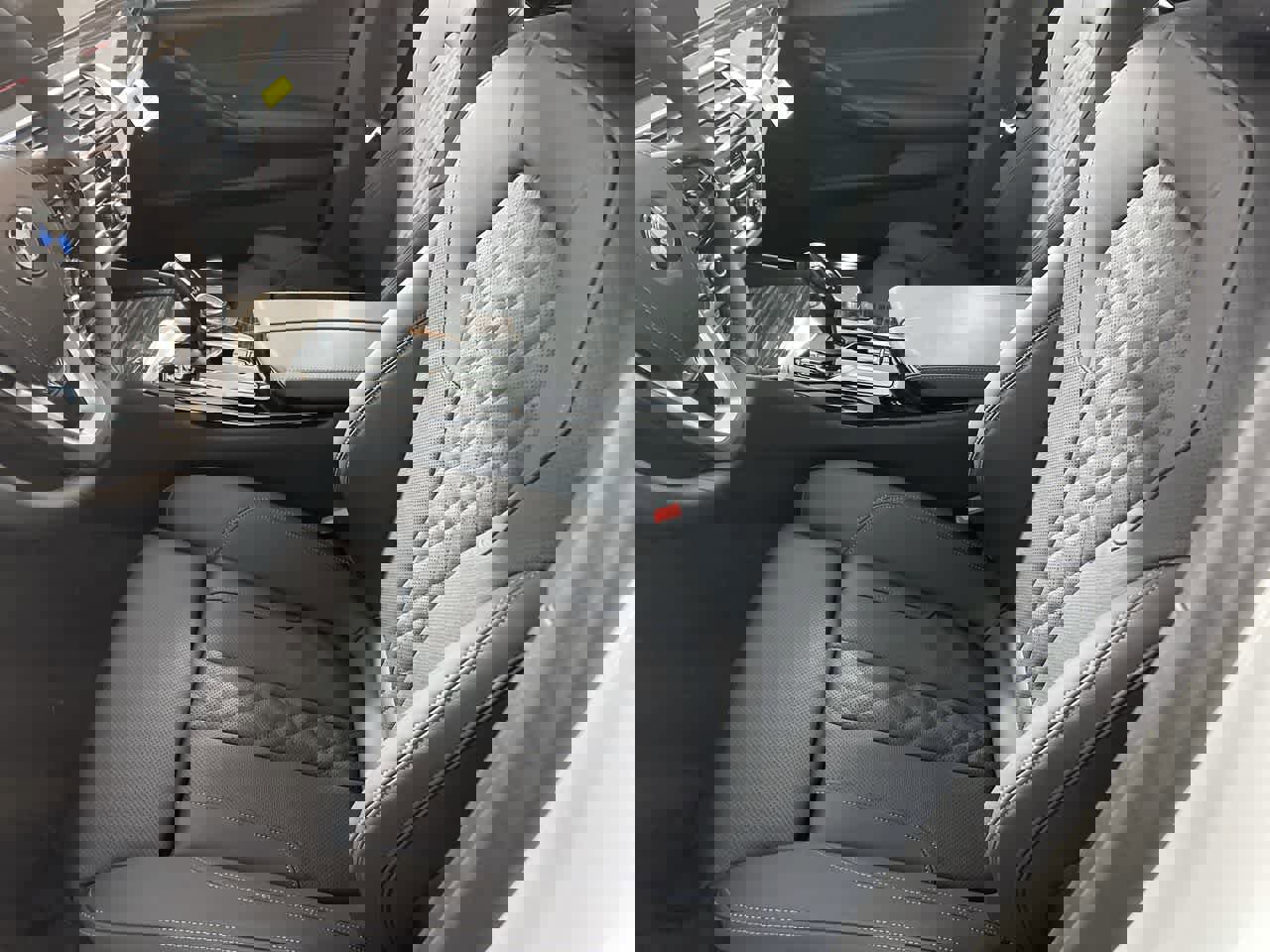 Certified 2023 BMW 530i xDrive w/ Convenience Package image 9