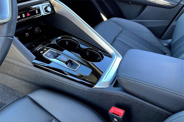 Used 2025 Audi Q5 Premium Plus w/ Premium Plus image 14