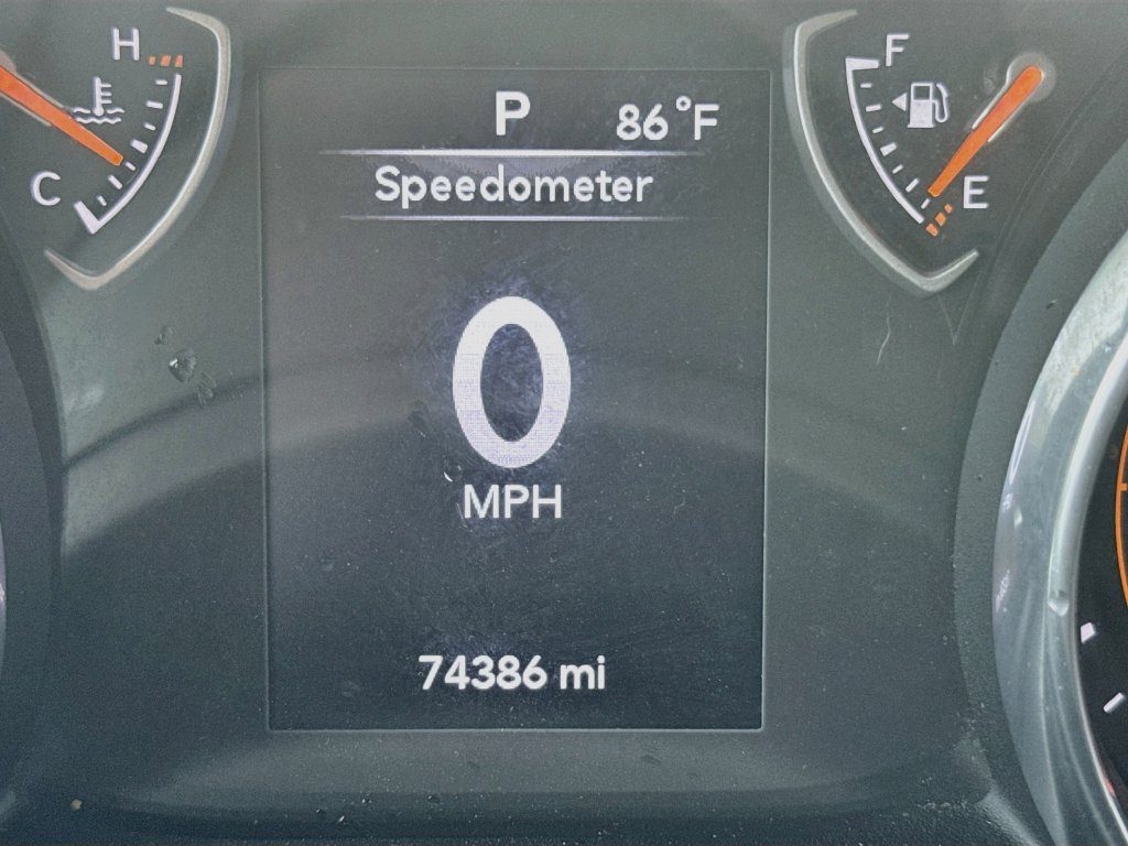Used 2018 Jeep Wrangler Unlimited Sport S AWD/4WD image 14