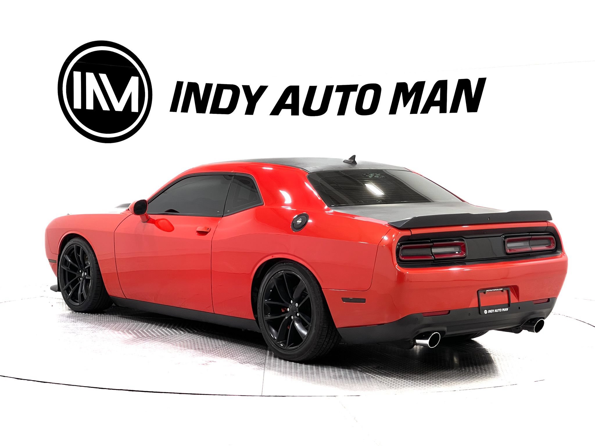 Used 2018 Dodge Challenger T/A RWD image 6