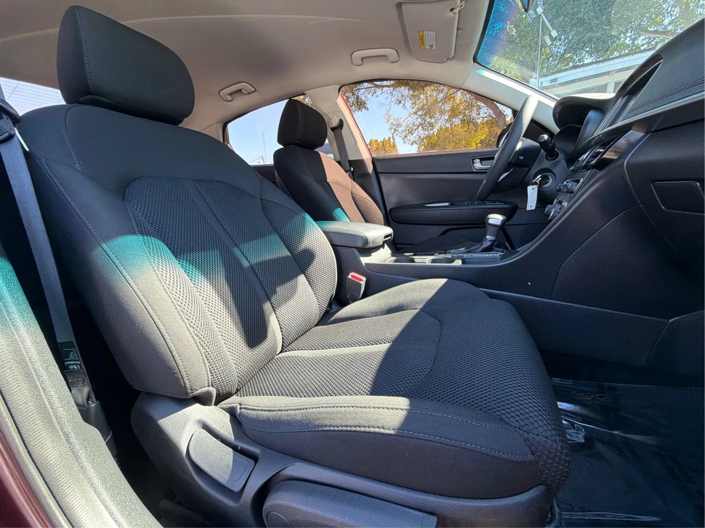 Used 2020 Kia Optima LX FWD image 22