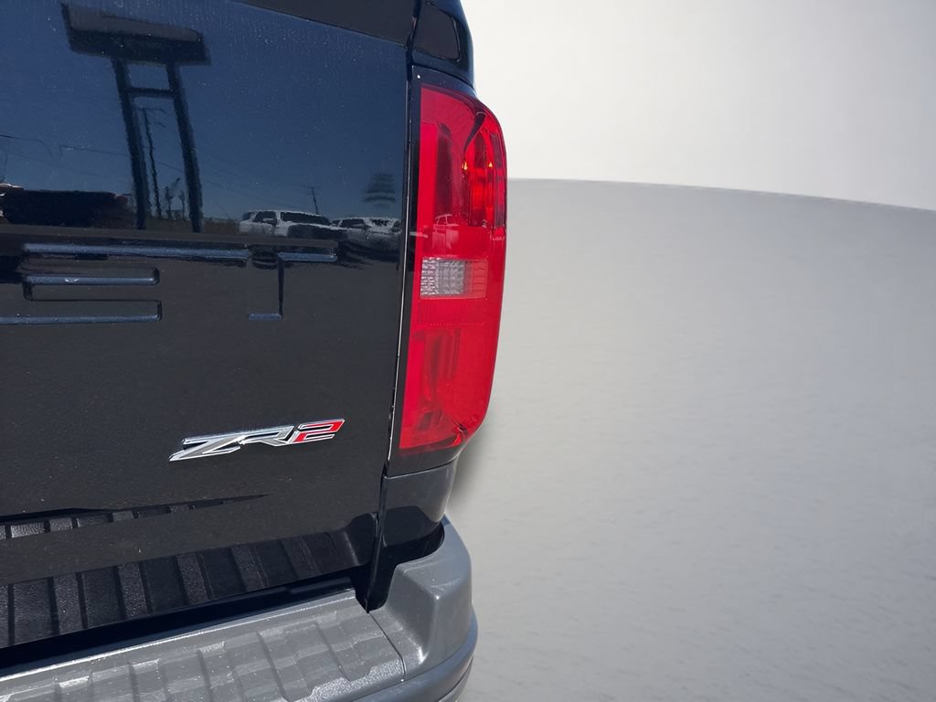 Used 2022 Chevrolet Colorado ZR2 AWD/4WD image 32