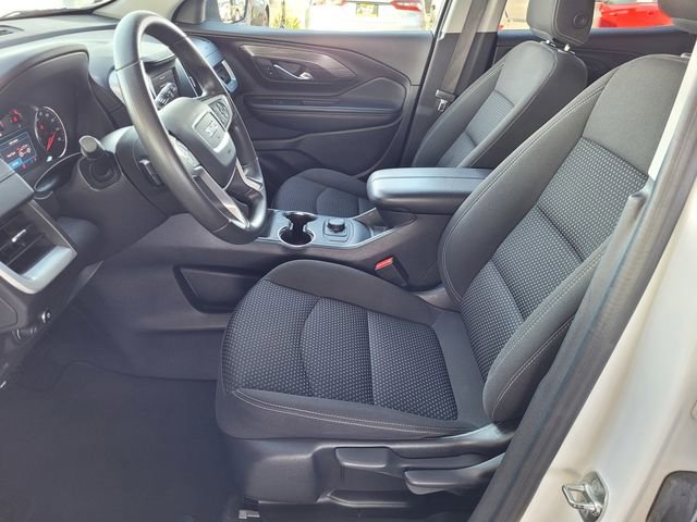 Used 2024 GMC Terrain SLE image 16