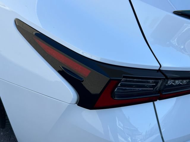 Used 2025 Lexus IS 350 F Sport w/ Navigation Package RWD image 19