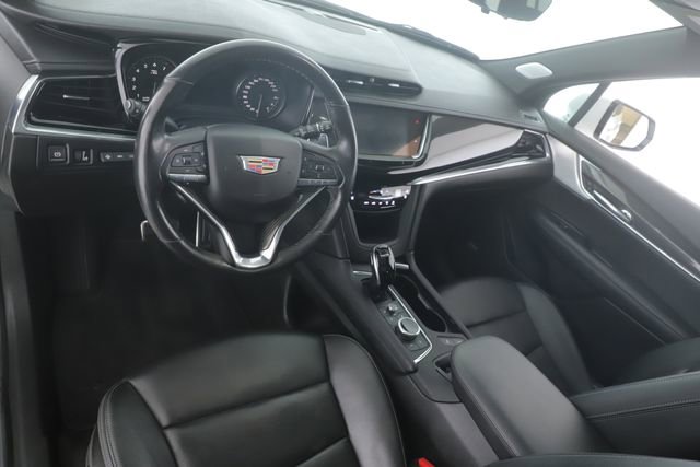 Used 2022 Cadillac XT6 Sport w/ Technology Package image 17