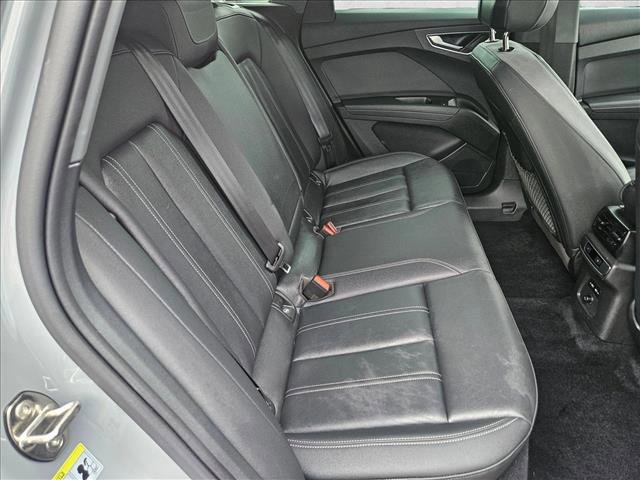 Used 2024 Audi Q4 e-tron Premium Plus AWD/4WD image 21