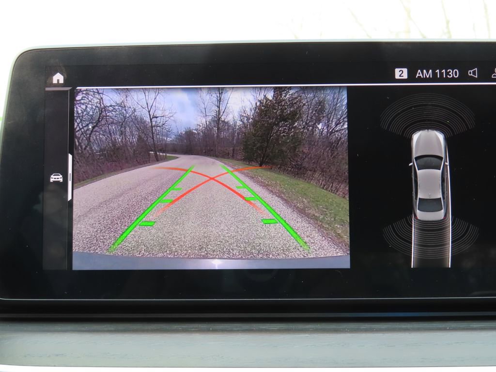 Used 2022 BMW 530e xDrive w/ Premium Package AWD/4WD image 6