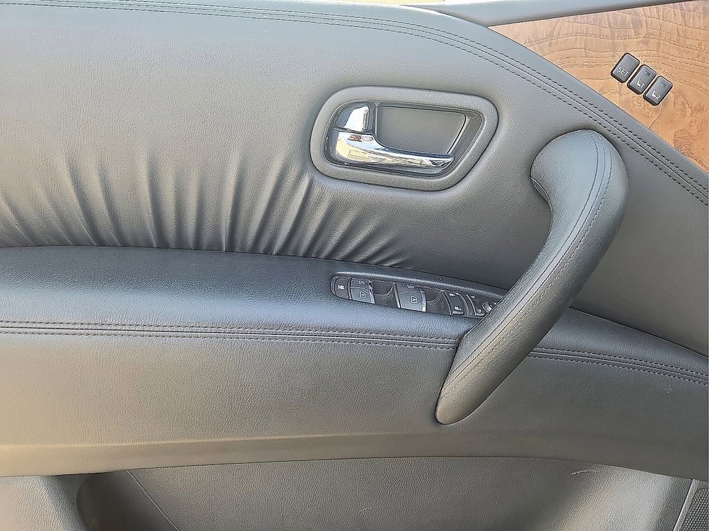 Used 2024 Nissan Armada SL image 19