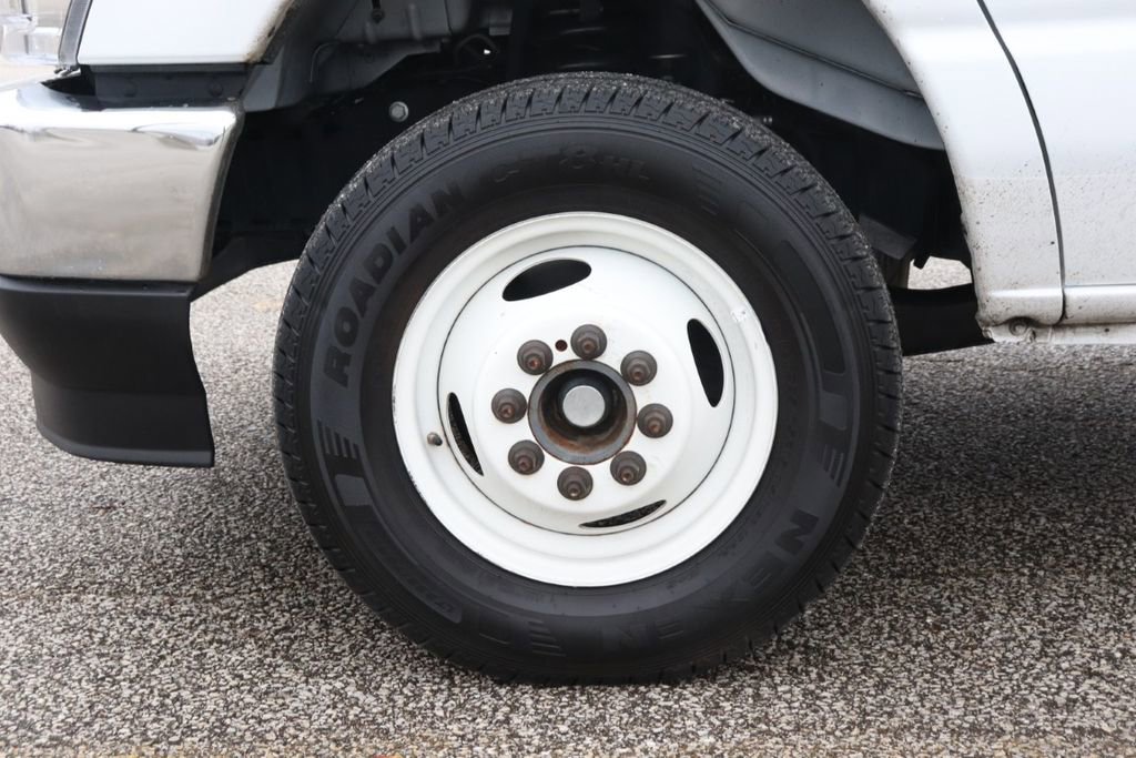 Used 2024 Ford E-450 and Econoline 450 Super Duty w/ Power Windows & Locks Group image 36