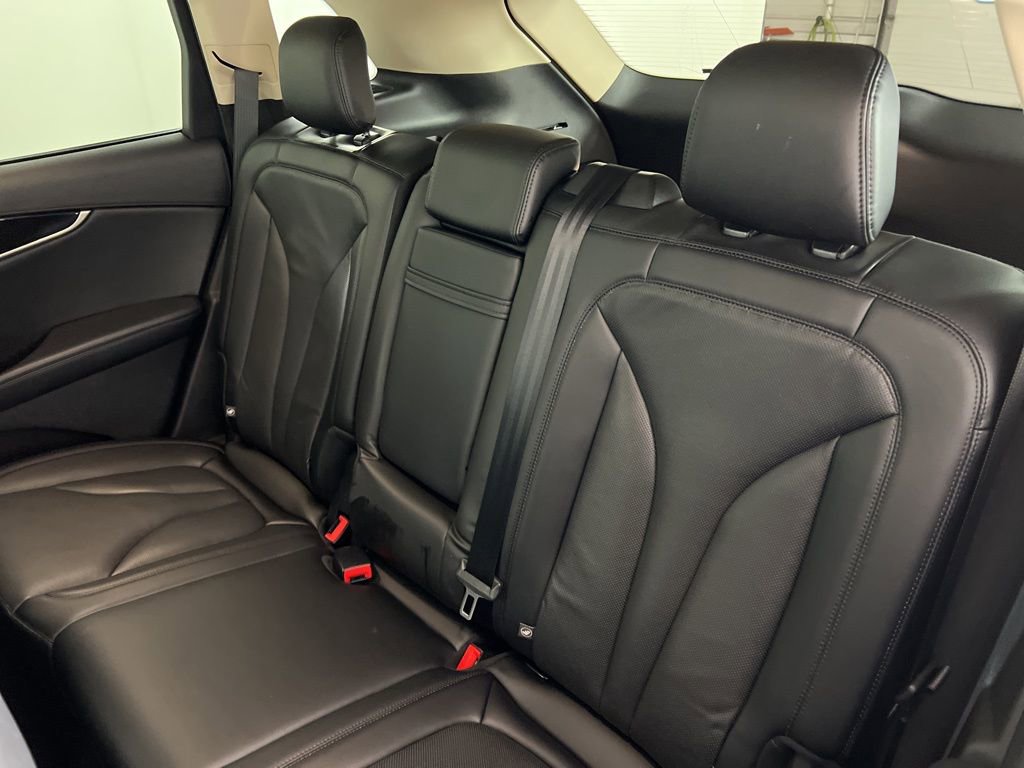 Used 2022 Lincoln Nautilus Reserve w/ Luxury Package image 23