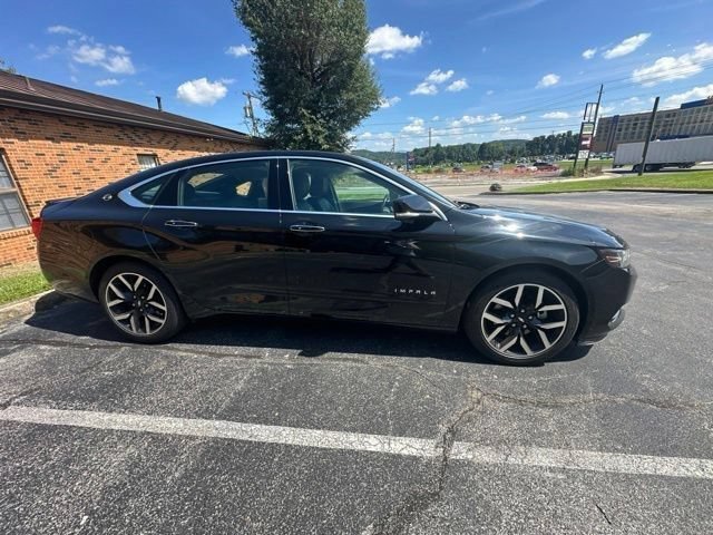 Used 2017 Chevrolet Impala Premier FWD image 20