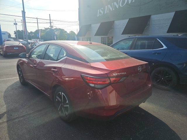 Used 2025 Nissan Sentra SV FWD image 5