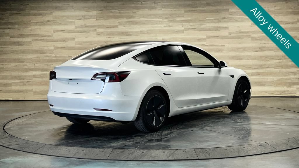 Used 2023 Tesla Model 3 Standard Range RWD image 18