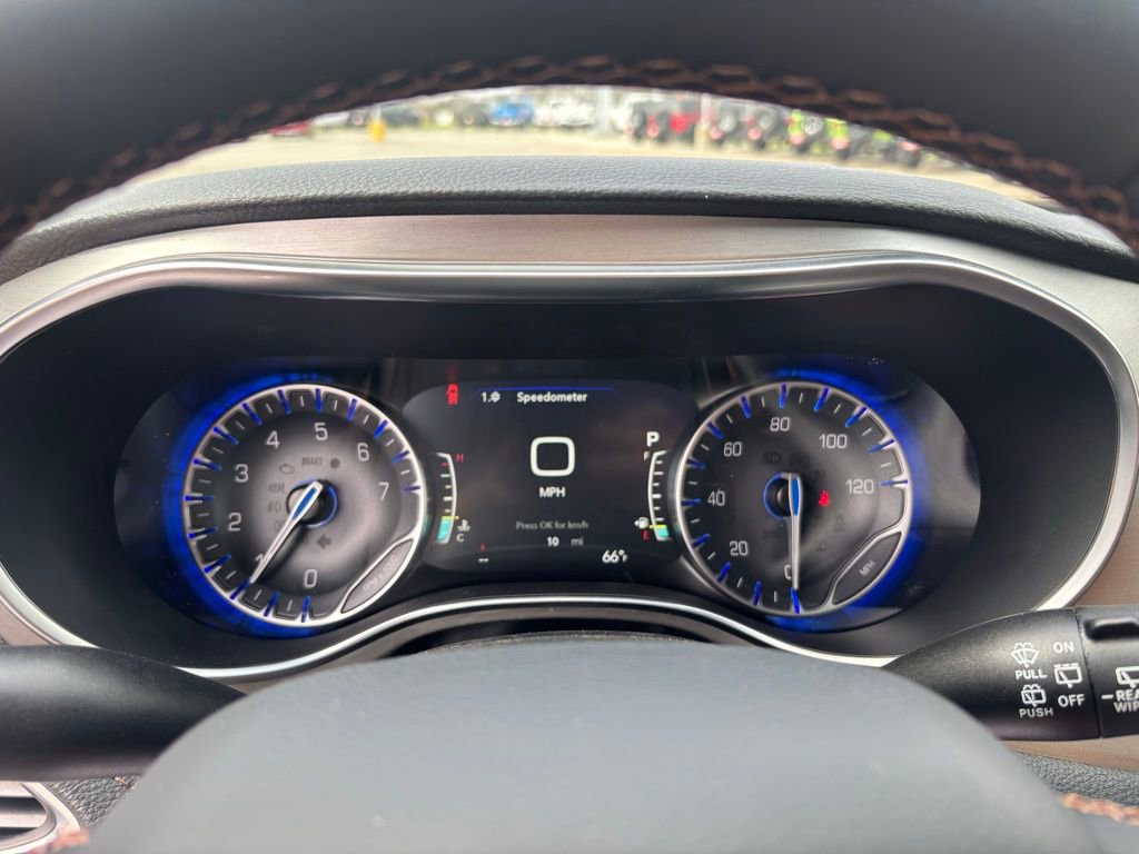 New 2026 Chrysler Pacifica Pinnacle AWD/4WD image 14