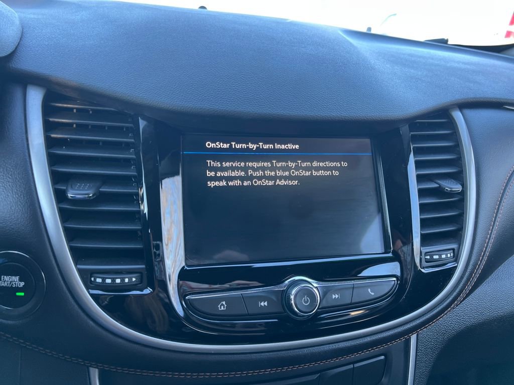 Used 2018 Chevrolet Trax LT w/ LT Convenience Package image 17