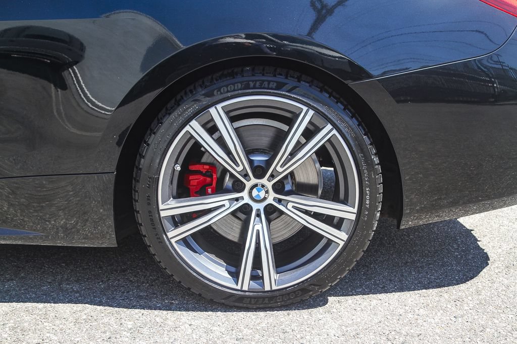 Used 2024 BMW 430i Coupe w/ M Sport Package RWD image 8
