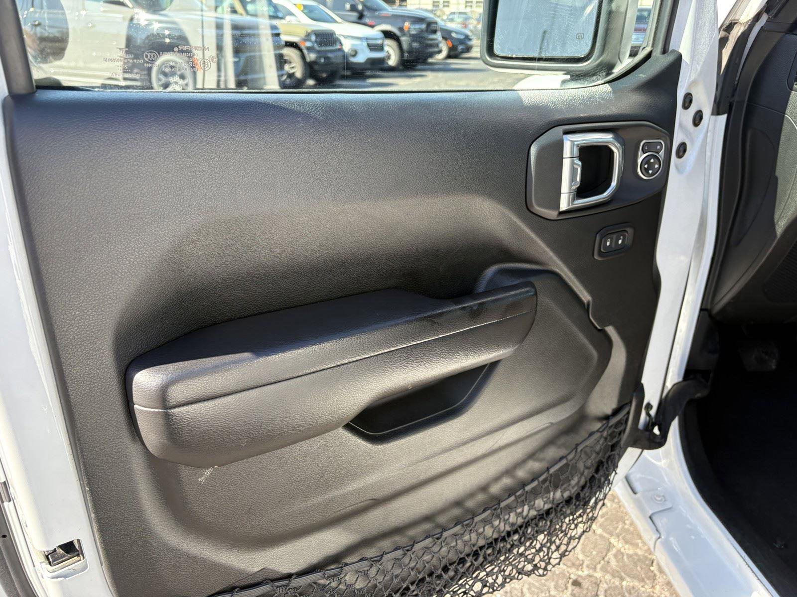 Used 2021 Jeep Wrangler Unlimited Sport image 13