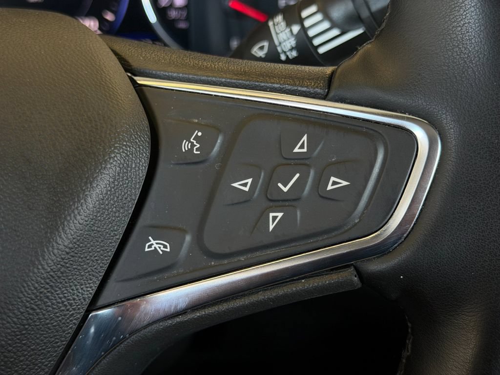 Used 2024 Chevrolet Malibu LT FWD image 32