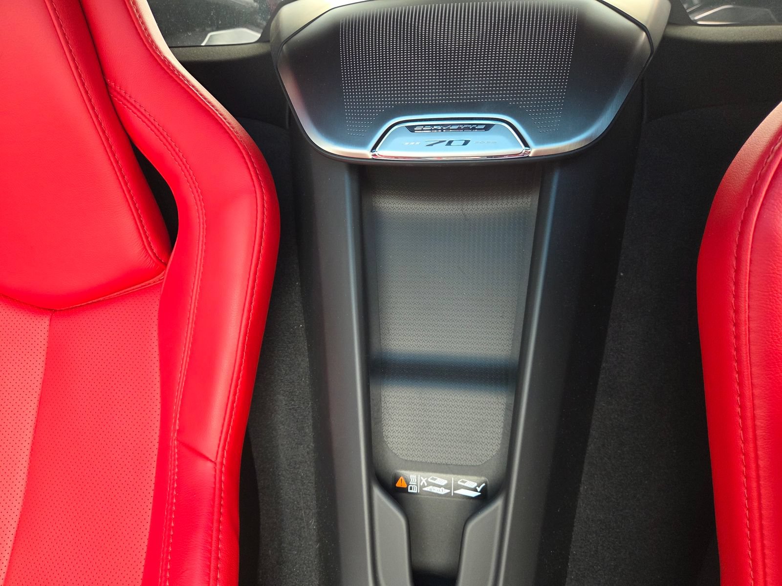 Used 2023 Chevrolet Corvette Stingray Preferred Cpe w/ Battery Protection Package RWD image 28
