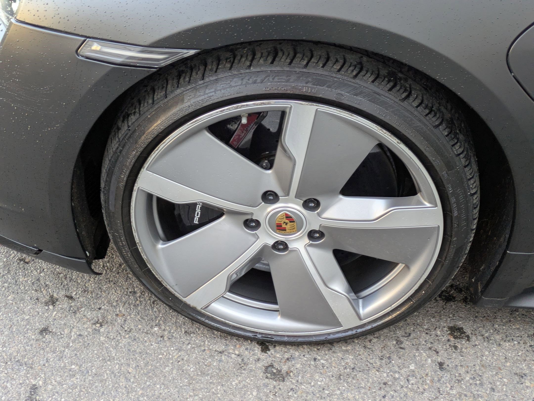 Used 2021 Porsche Taycan Turbo image 11