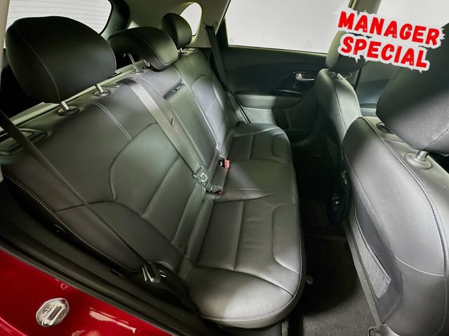 Used 2018 Kia Niro Touring image 29