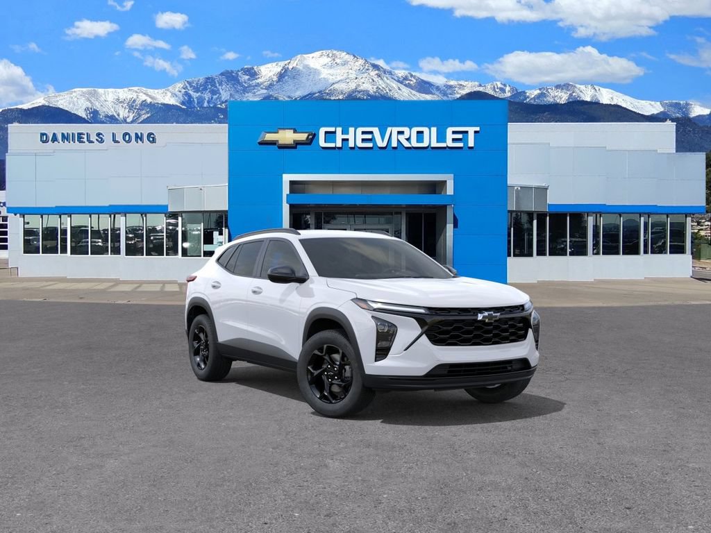 New 2026 Chevrolet Trax LT w/ Midnight Edition