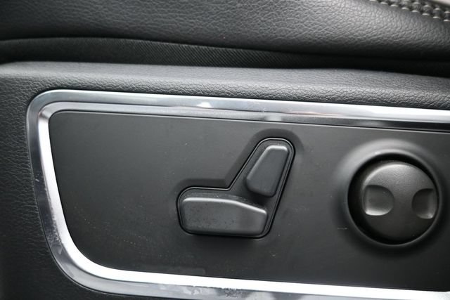 New 2026 RAM 1500 Laramie w/ Night Edition AWD/4WD image 16