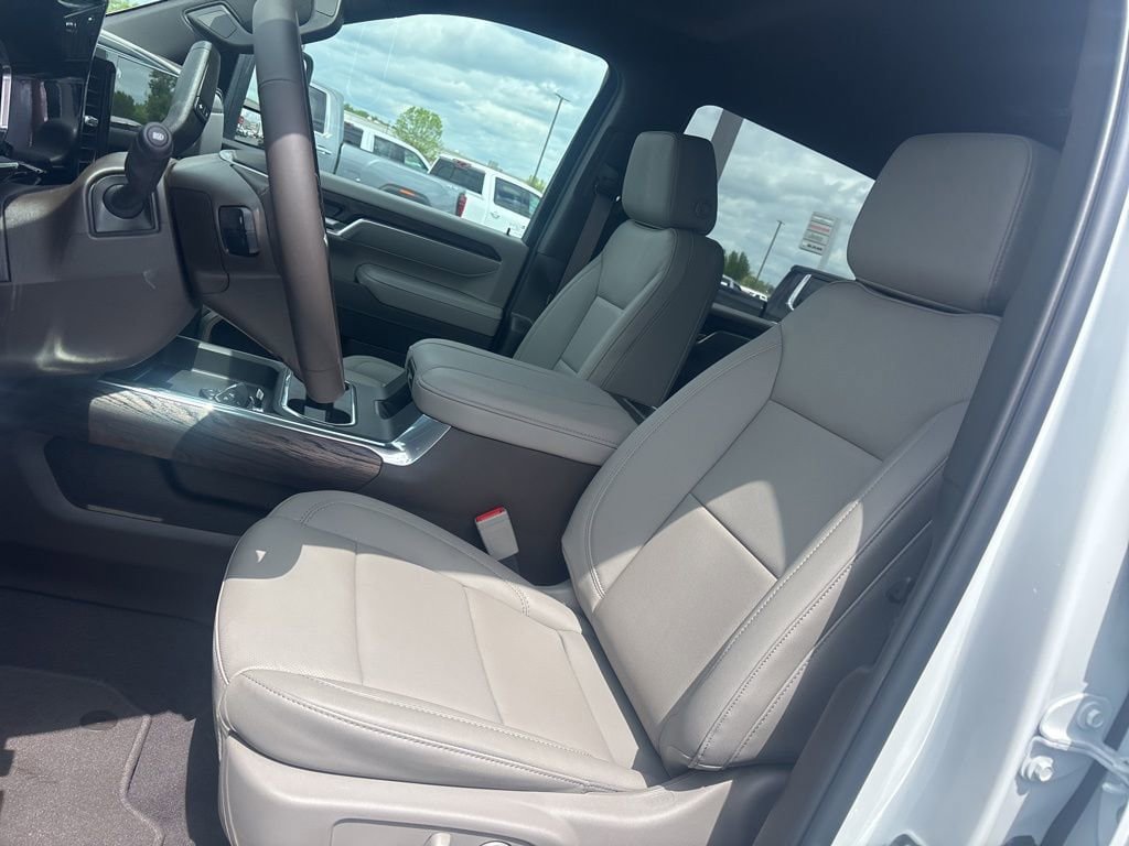 New 2026 GMC Sierra 2500 SLT w/ SLT Convenience Package AWD/4WD image 12