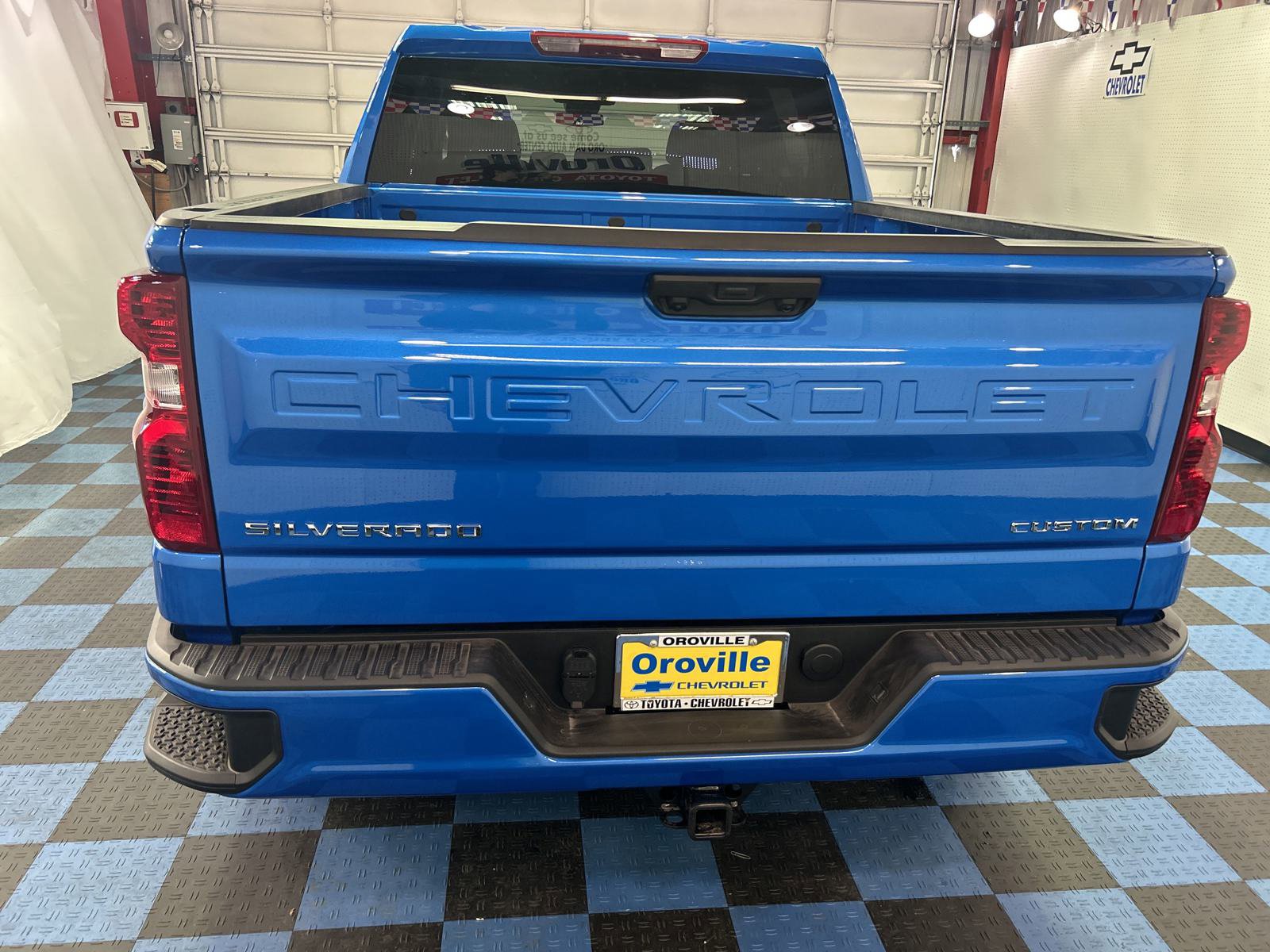 New 2025 Chevrolet Silverado 1500 Custom image 4