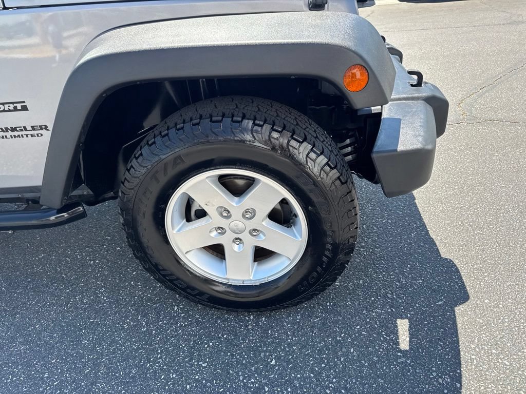 Used 2016 Jeep Wrangler Unlimited Sport w/ Quick Order Package 24S AWD/4WD image 18