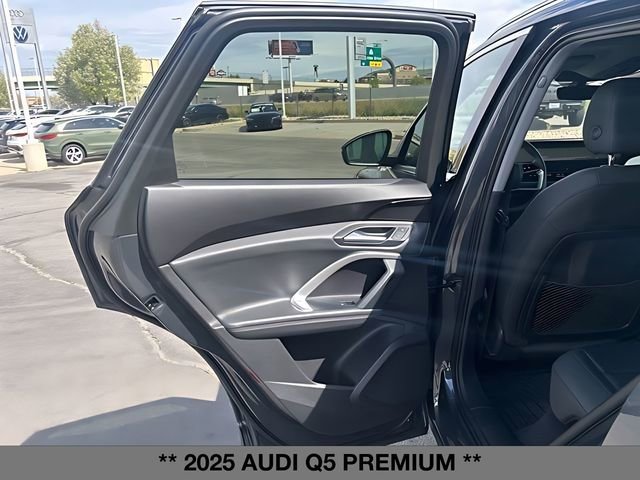 Certified 2025 Audi Q5 Premium w/ Convenience Package image 17