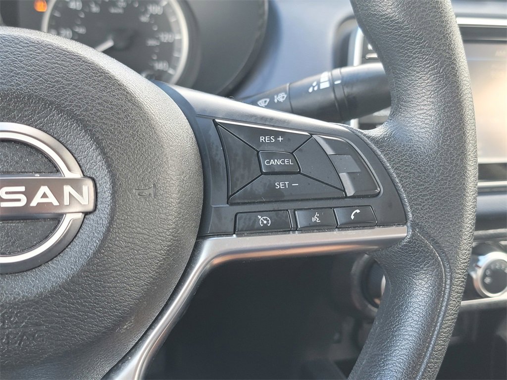Used 2023 Nissan Versa SV image 33