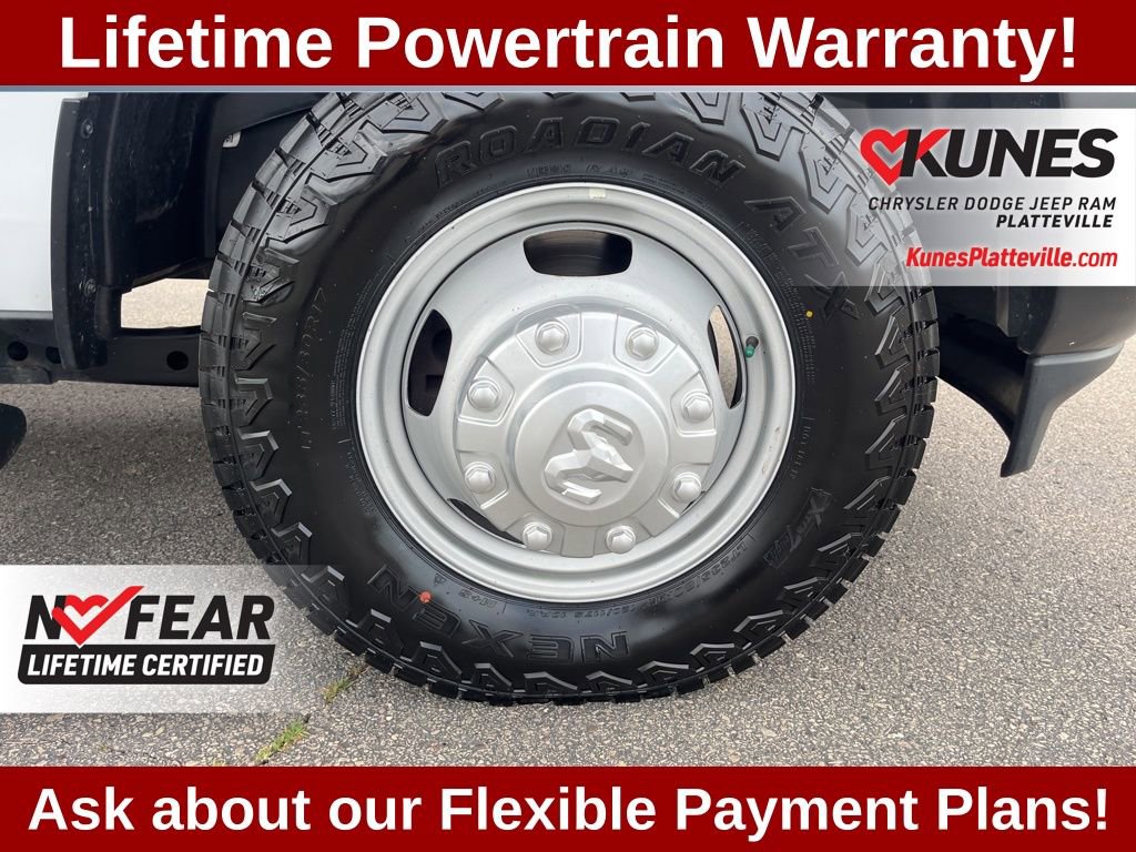 Used 2024 RAM 3500 Tradesman image 13