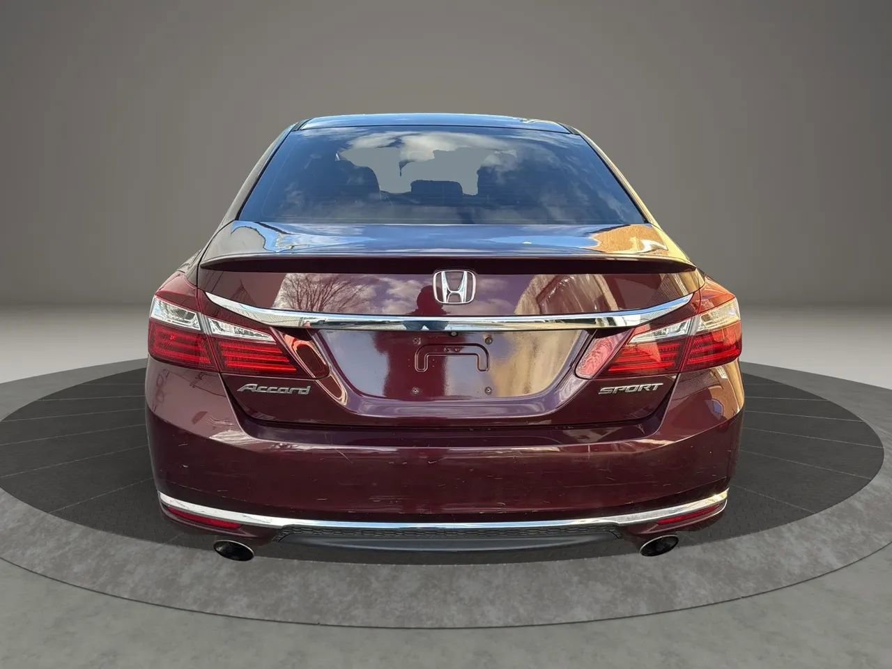 Used 2017 Honda Accord Sport image 6